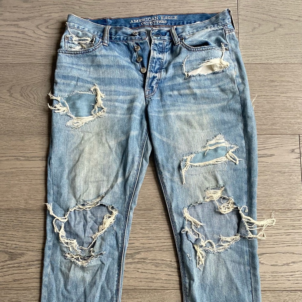 Vintage High Rise Ripped Jeans